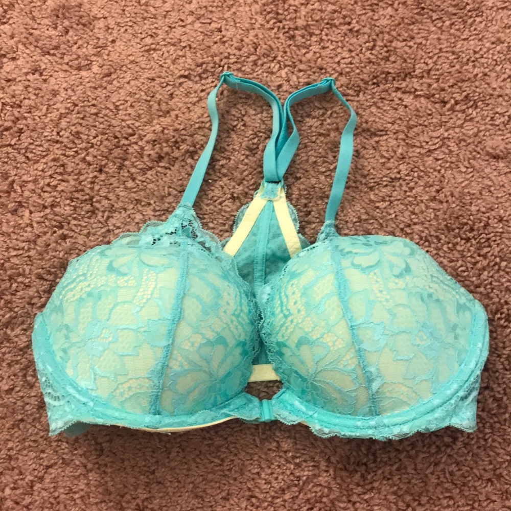 Pink razor back bra